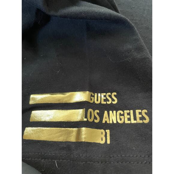 NWT  Guess Los Angeles black graphic v-neck t-shirt M - Picture 7 of 9